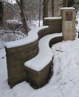 Eem mystieker van bij ons: Zalige Jan van Ruusbroec, ook de Wonderbare genoemd, geeft ons hierover op een grondige en pedagogische manier uitleg over